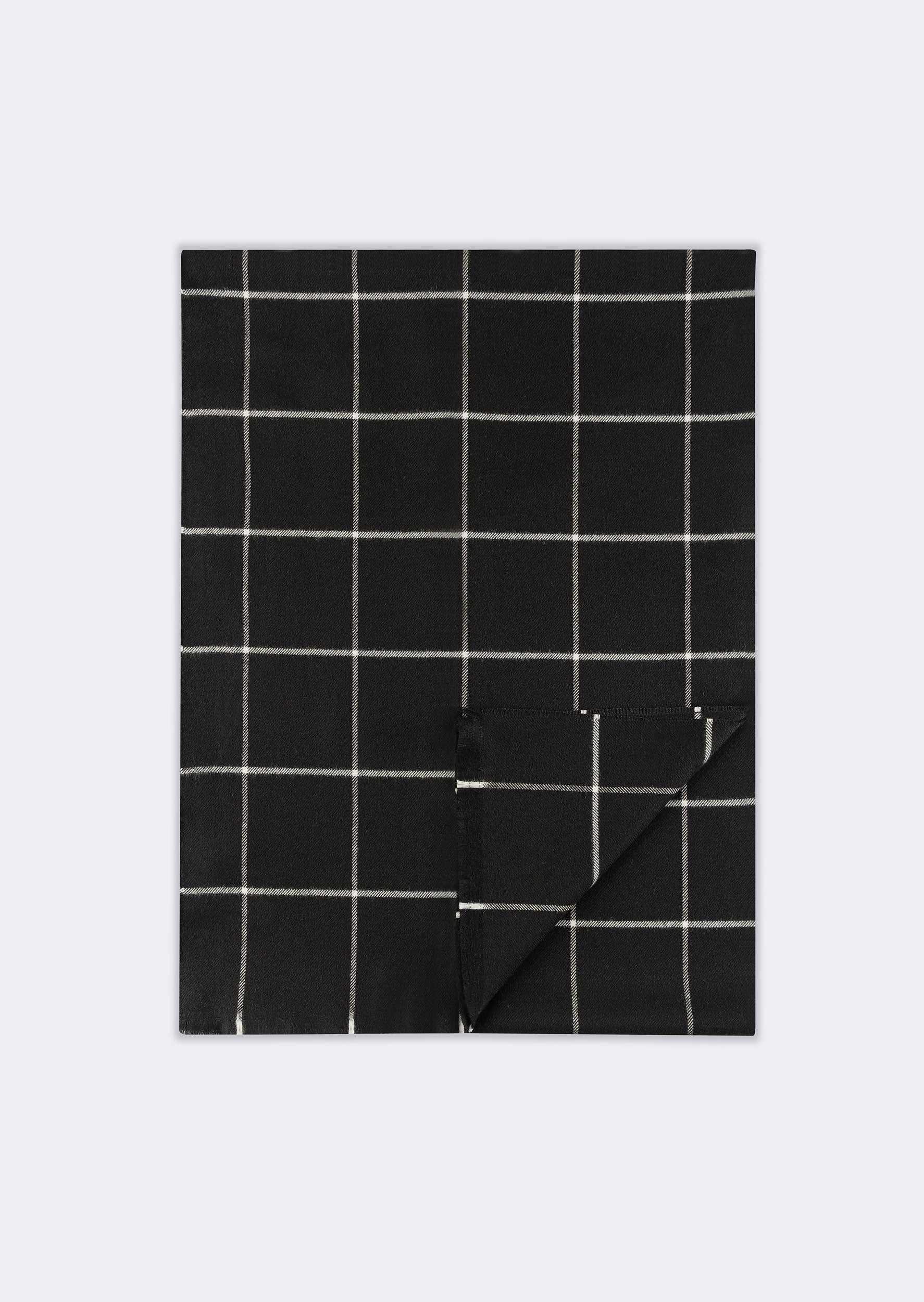 Standard Fit Black Winter Scarf