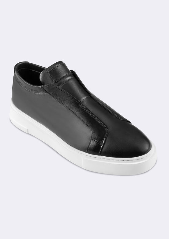 Black Trainers