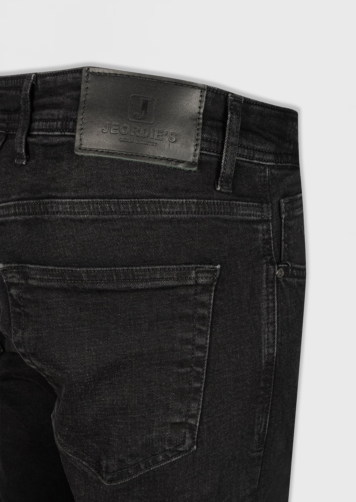 Dark Anthracite Jean