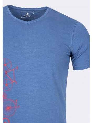 V-Neck T-shirt