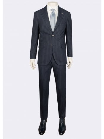 Suit
