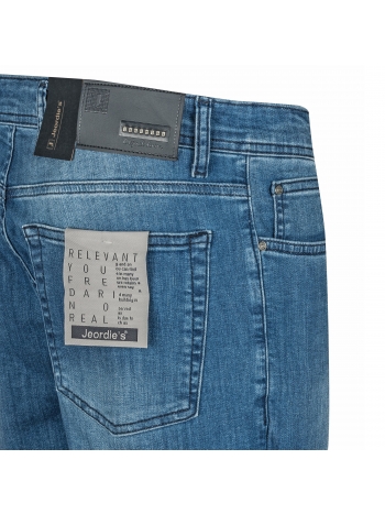 REGULAR FIT TRAPERICE